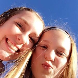 Meet your Posher, Mikayla